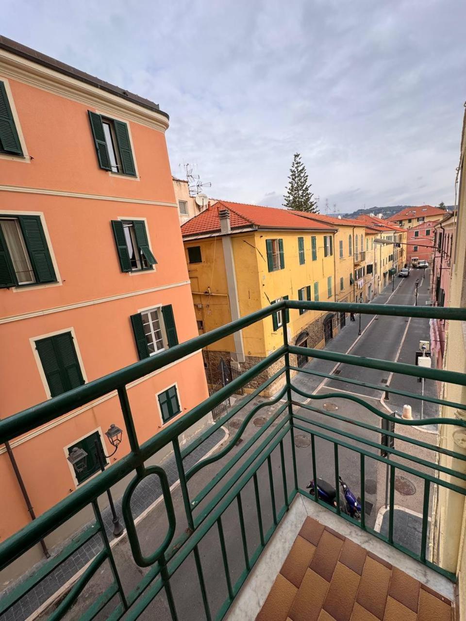 Hotel Ideal Arma di Taggia Esterno foto