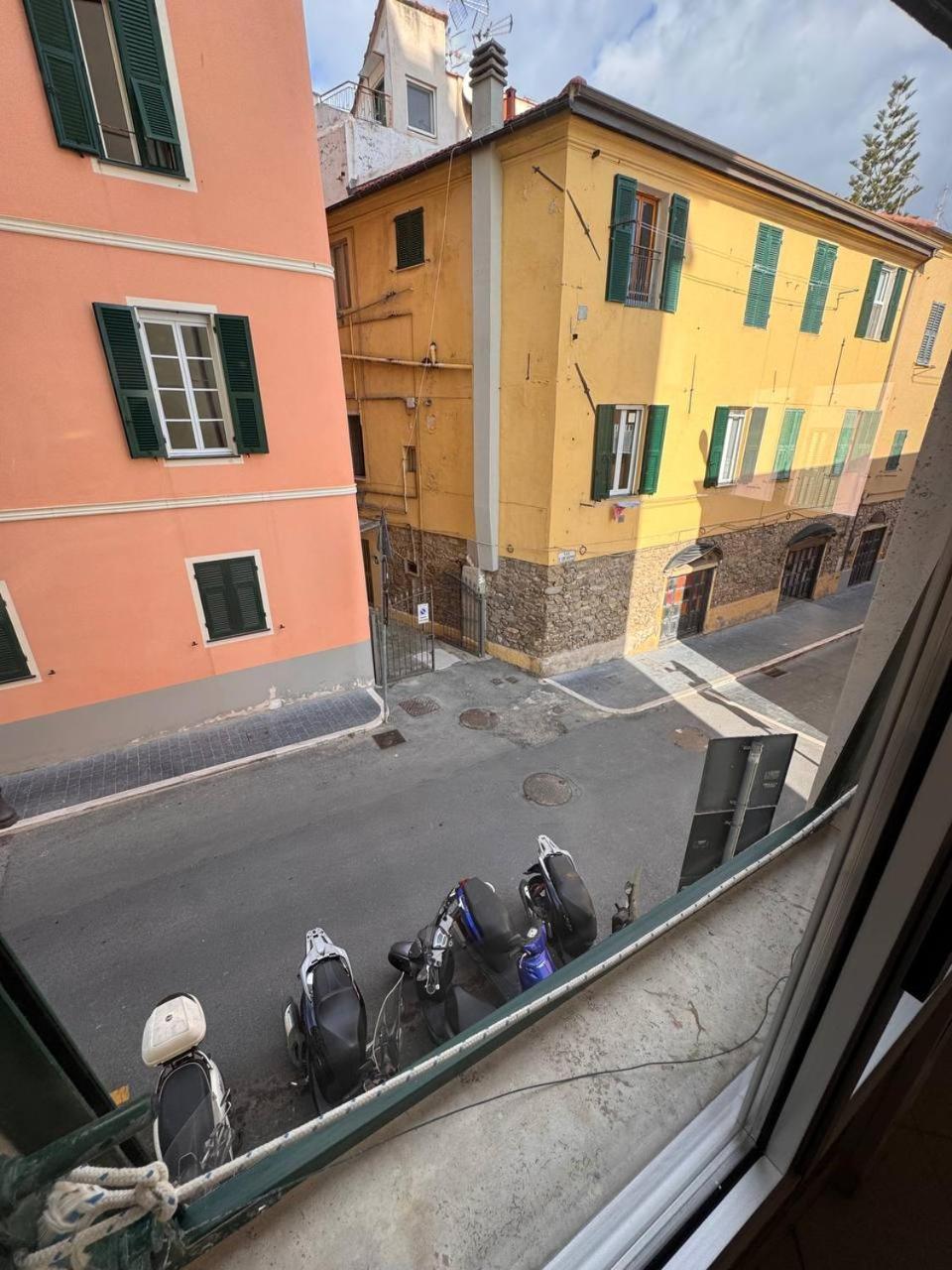 Hotel Ideal Arma di Taggia Esterno foto